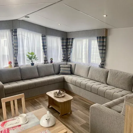Camping Polderpark Caravan New Horizon Camping Nieuwpoort